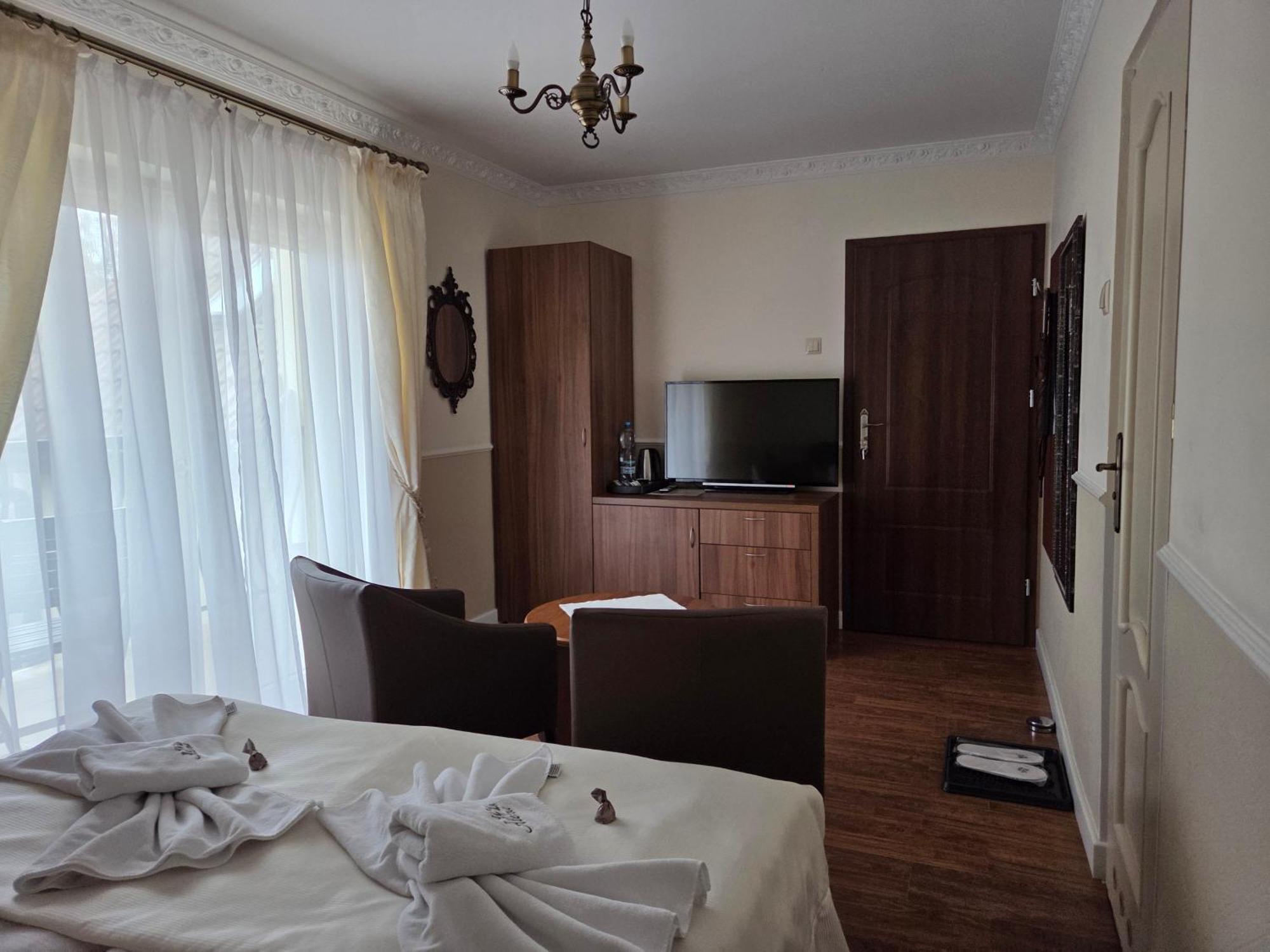 Atena * Świnoujście